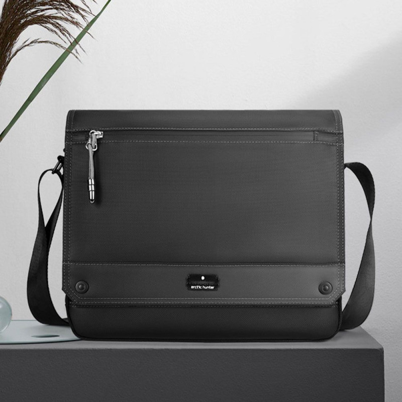 Arctic Hunter crossbody taška cez rameno Abdón Čierny 9L