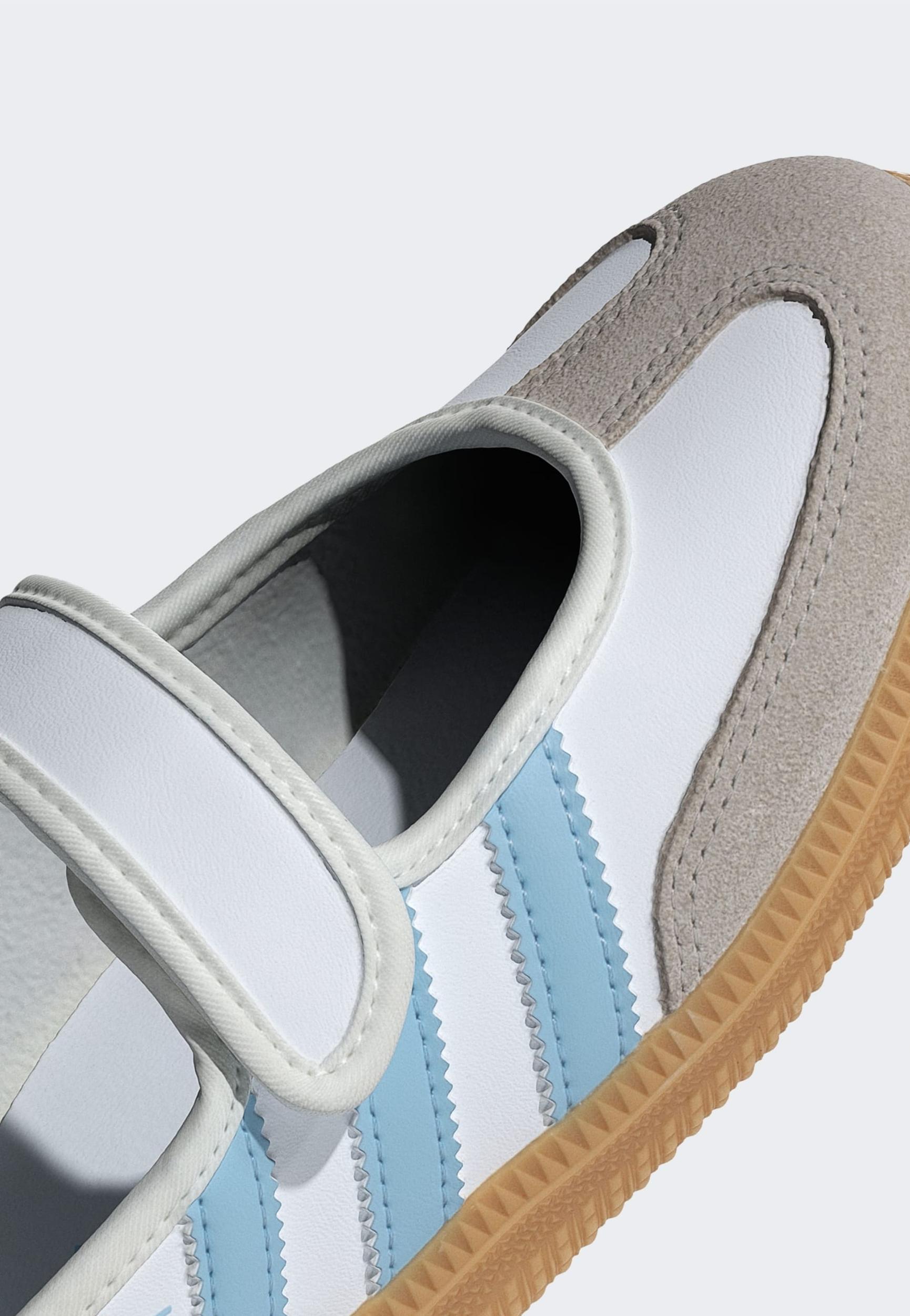 ADIDAS ORIGINALS Baleríny 'Samba' tmavobéžová / svetlomodrá / biela