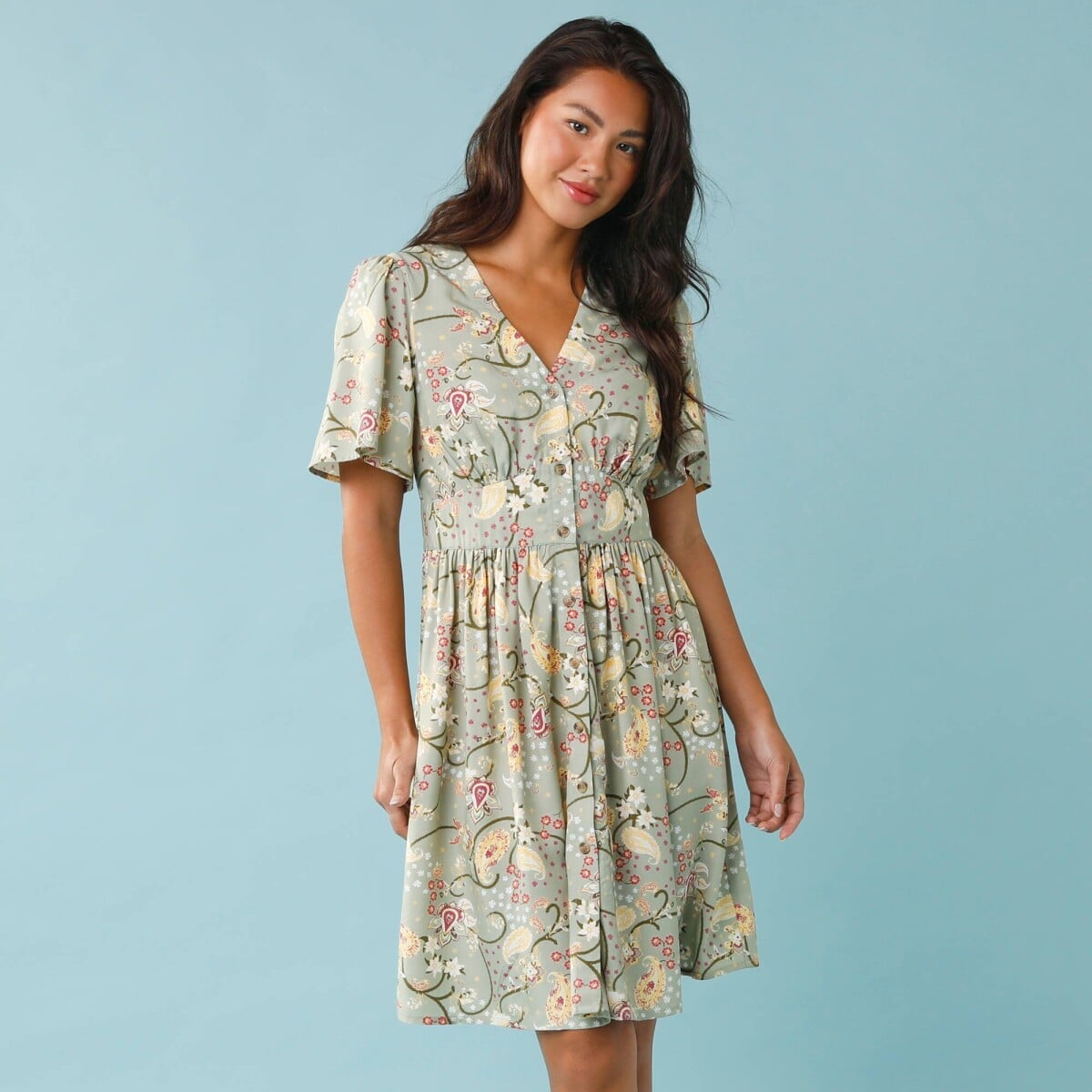 Krátke šaty s potlačou a gombíkmi pre nižšiu postavu zelená 034 Blancheporte