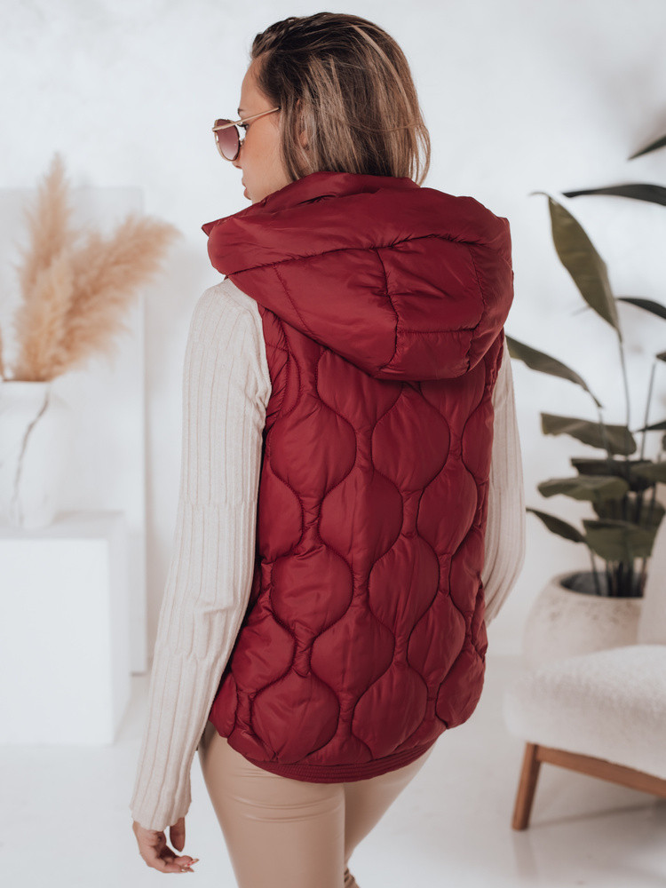 Dámska prešívaná vesta s kapucňou MISSVEST bordová FashionStreet TY5017