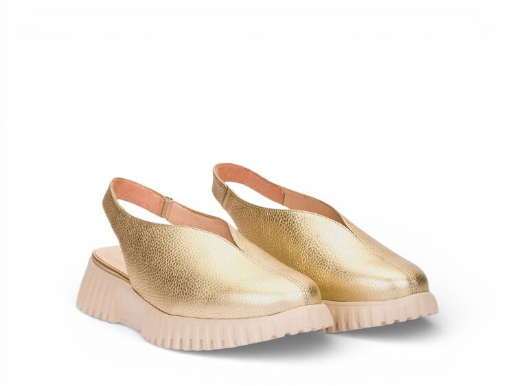 Dámské sandály s plnou špičkou Wonders A-4411 metalické