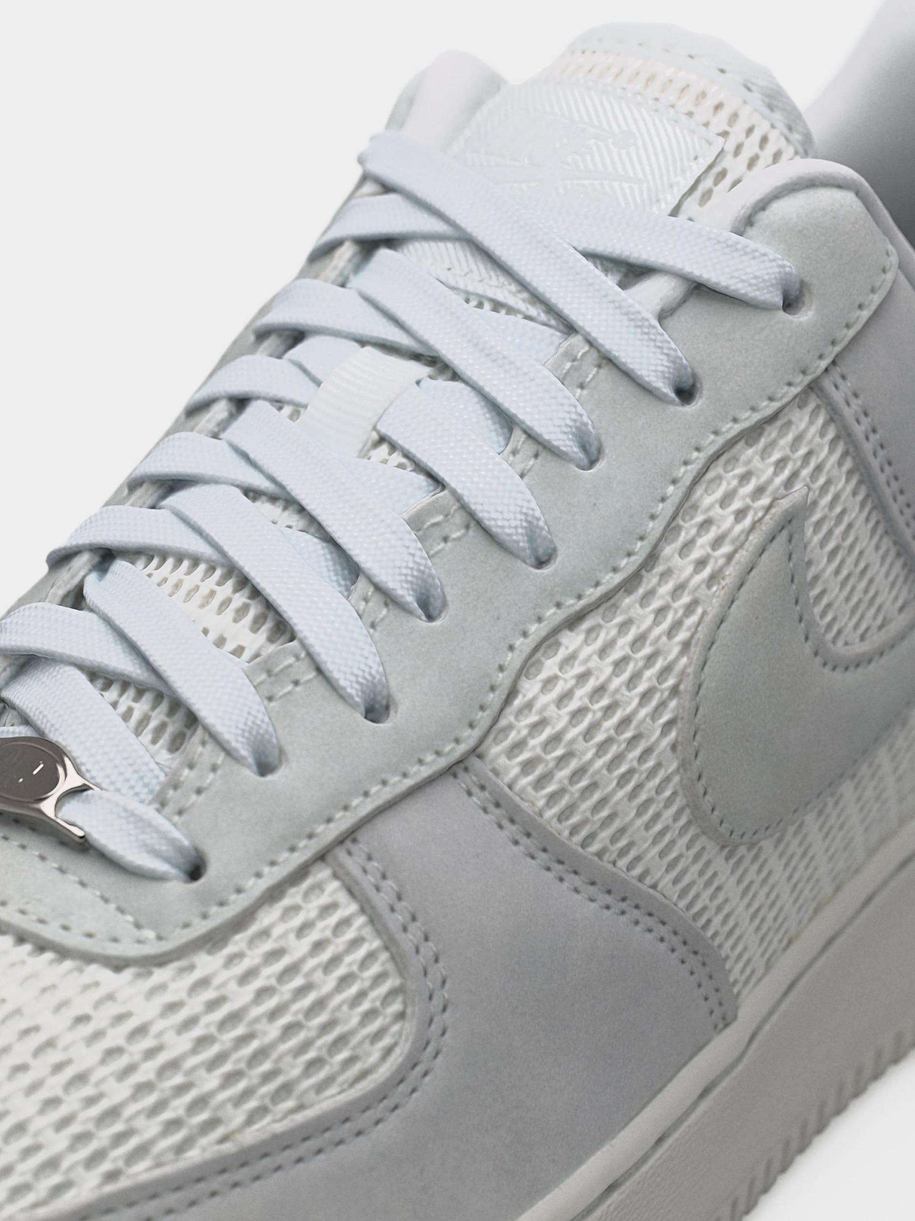 Nike Sportswear Nízke tenisky 'Air Force 1 '07 LV8' sivá / šedobiela