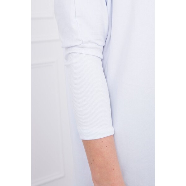 MladaModa Predĺžená blúzka model 8875 biela 43383430