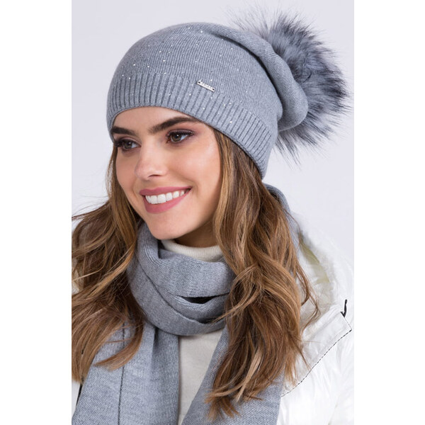 Kamea Šedá dámska čiapka na zimu s brmbolcom Maja, Farba šedá 21441335