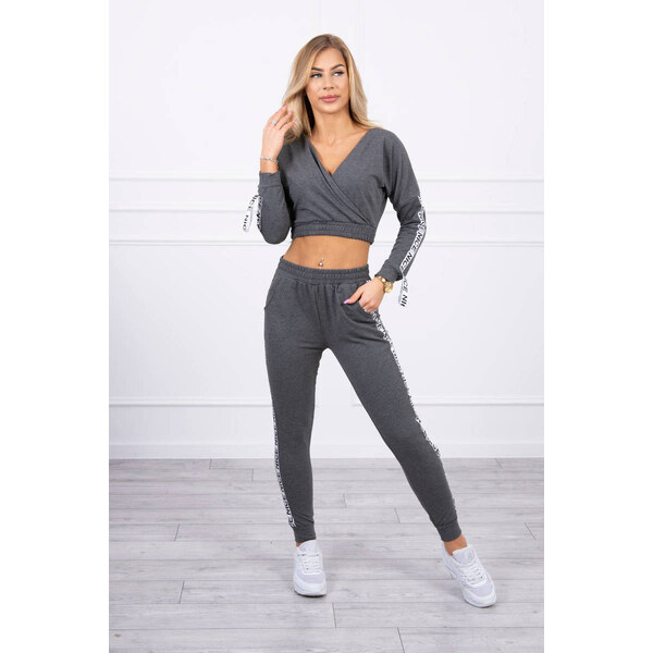 MladaModa Tepláková súprava s crop-topovou mikinou model 9240 22290339