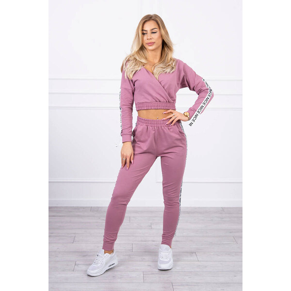 MladaModa Tepláková súprava s crop-topovou mikinou model 9240 fialová 22290341