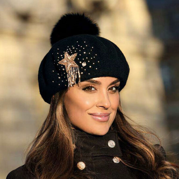 KRUMLOVANKA Dámsky baret s brmbolcom W-0048/018 čierny 60922097