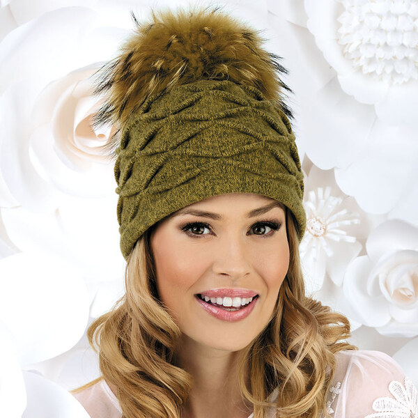 KRUMLOVANKA Dámska čiapka s brmbolcom W-0158/290M zelená melange 60598989