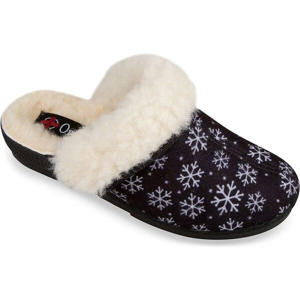 Mjartan Dámske zimné papuče s kožušinkou- vločky čierne 66596958