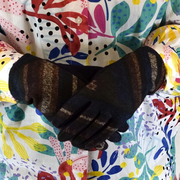 JOHN-C Dámske tmavomodré rukavice LUJZA 43590992