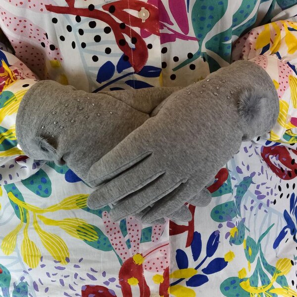 JOHN-C Dámske sivé rukavice TAMI 29793357