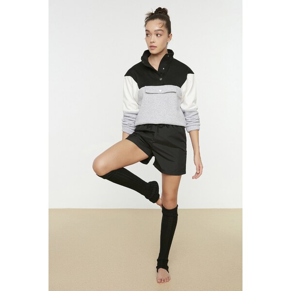 Trendyol Black Parachute Fabric Sports Shorts 55255645