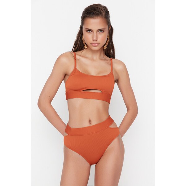 Trendyol Brown Textured Cut Out Detailed Bikini Bottoms 55091922