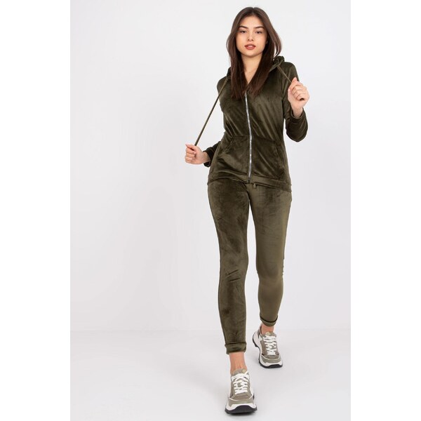 MladaModa Velúrovo-viskózová tepláková súprava Ilaria farba khaki 33898530