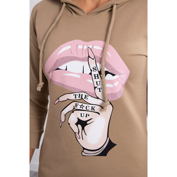 K-Fashion Šaty s dlhším chrbtom a farebnou ťavou potlačou 49758920