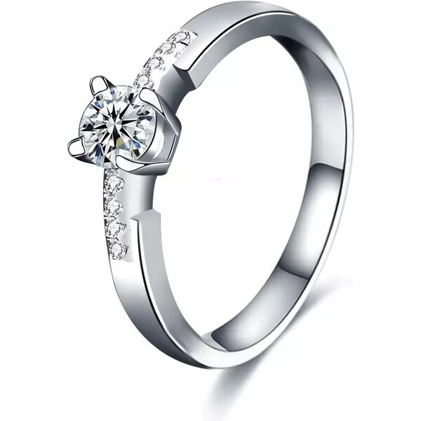 Royal Fashion strieborný rhodiovaný prsteň s drahokamom moissanitom 41336935