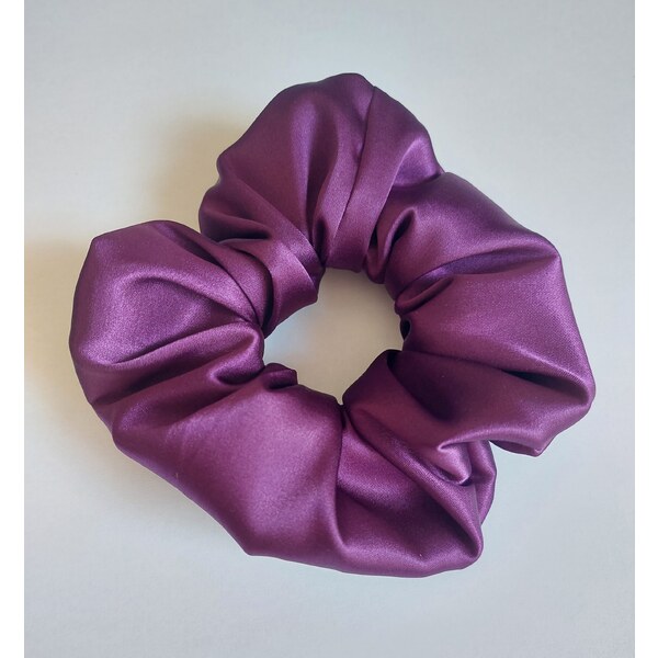 modnenakupy.sk Saténová gumička scrunchie VIOLET ORCHID MAXI 35802530