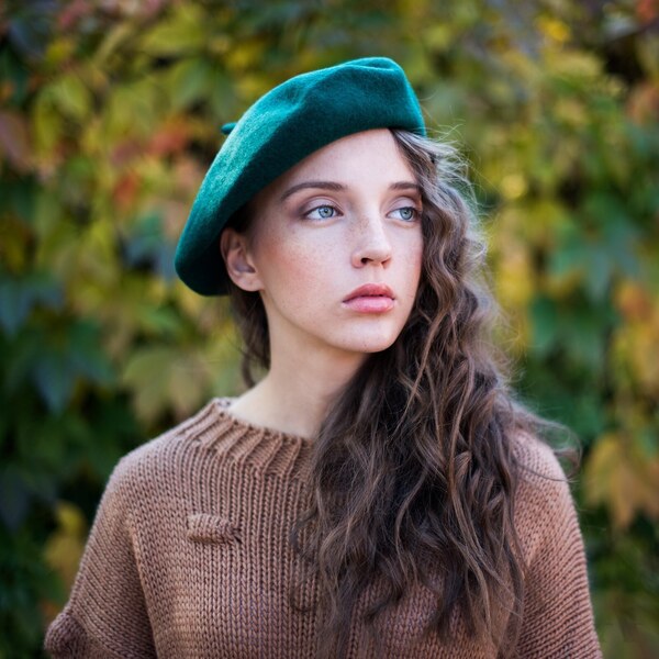 Dámska baretka Art Of Polo 18386 Basic 36935642