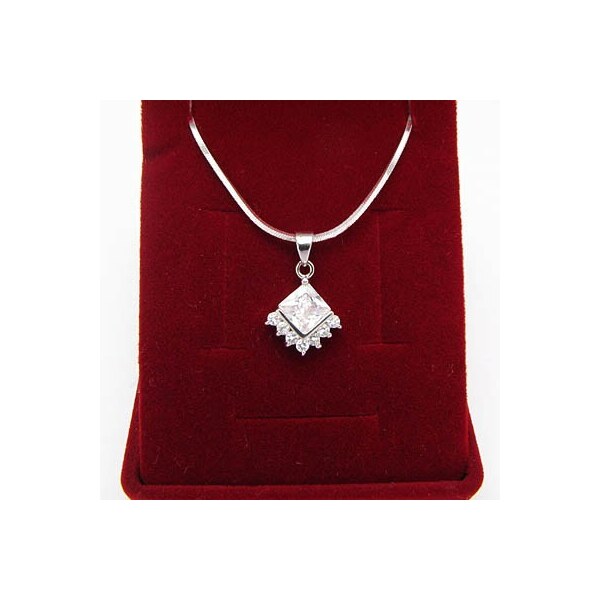 Klenotyn | Dámsky strieborný prívesok (KD12) 37156112