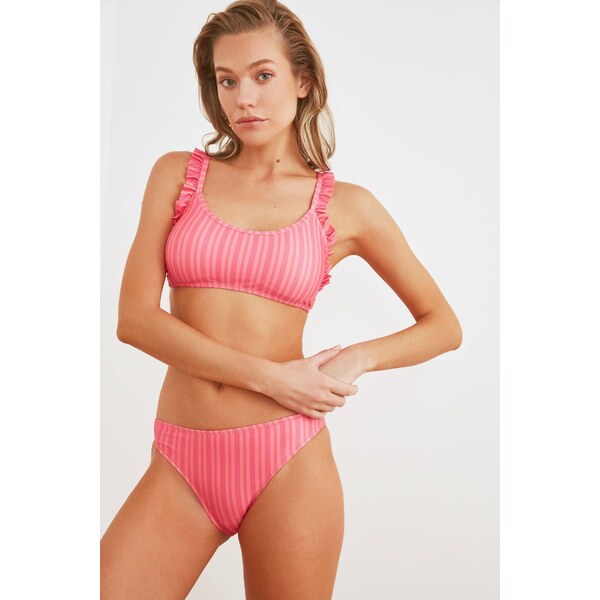 Bikiny spodný diel Trendyol Striped 64768835