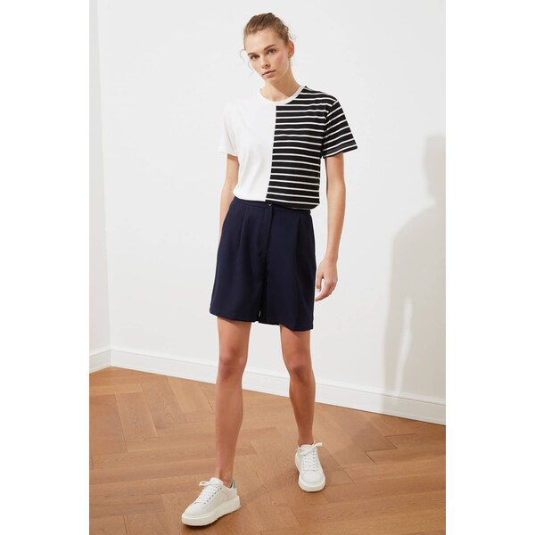 Dámske kraťasy Trendyol Basic 35887891