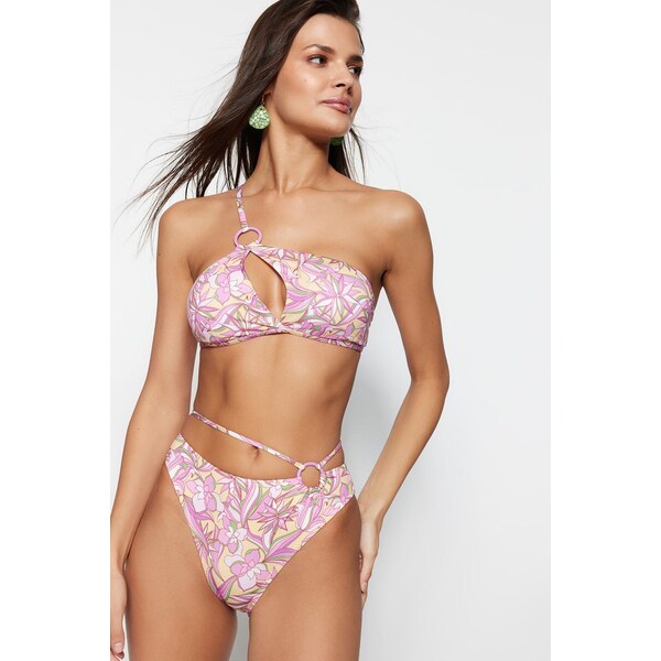 Trendyol Kvetinové vzorované doplnky Vysoký pás Normálna noha Bikiny 50563318