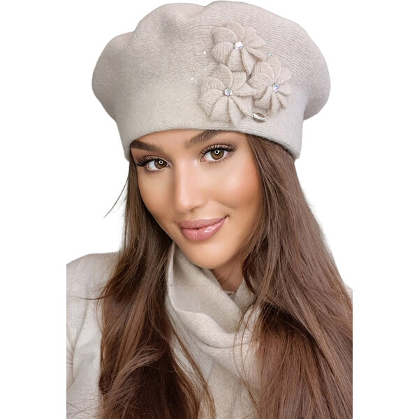 Kamea Béžová luxusná elegantná dámska baretka na zimu s kvetmi Salima, 62006950