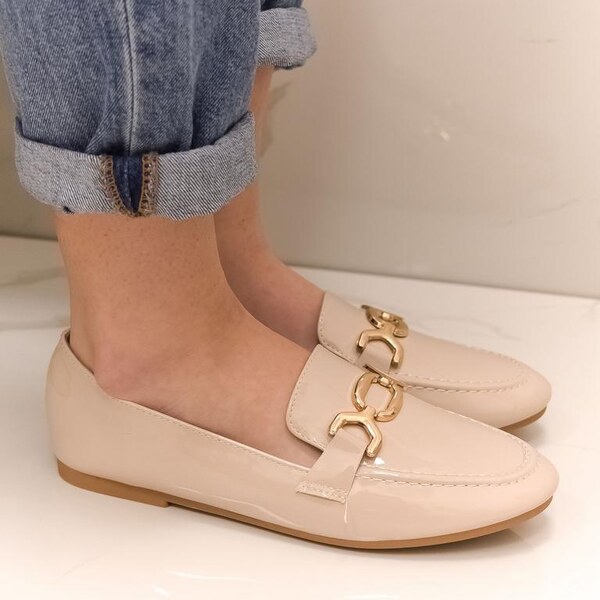 JOHN-C Dámske béžové lakované mokasíny GILLY 37967161