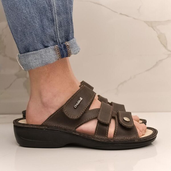 Dámske kožené hnedé šľapky MJARTAN KETIE 39412028