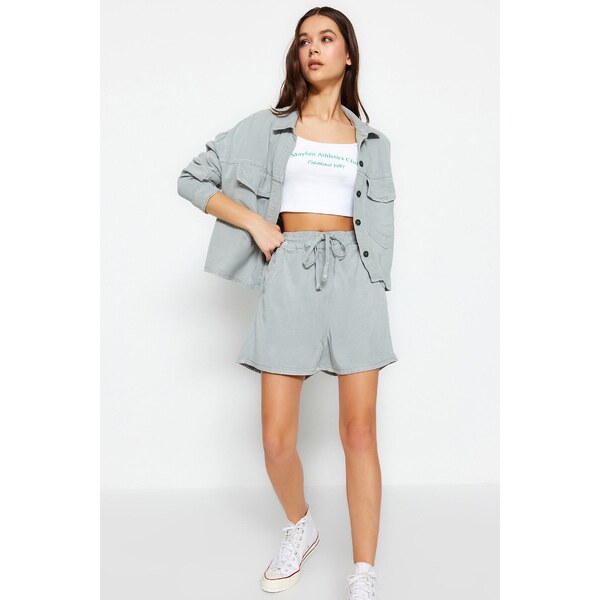 Trendyol Mint Tencel Džínové Šortky s Vysokým Pásom a Elastickým Pásom 50617096