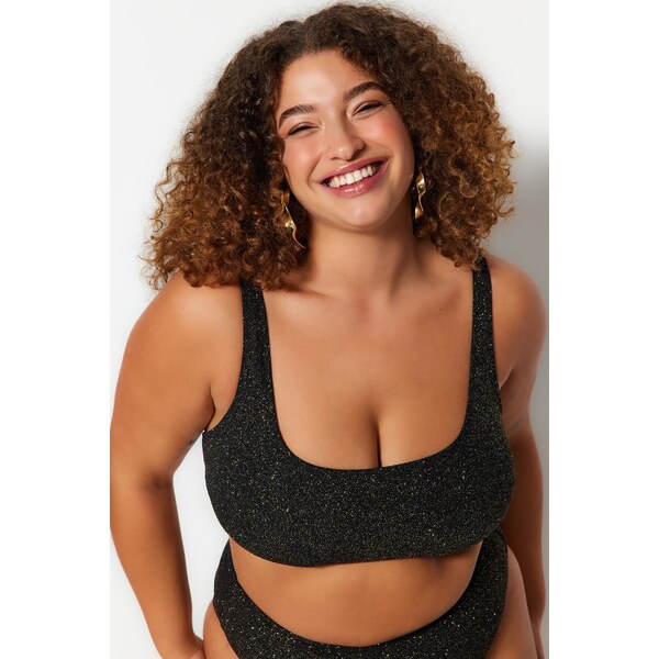 Trendyol Curve Čierna trblietavá látka Bralette Bikini Top 65384650