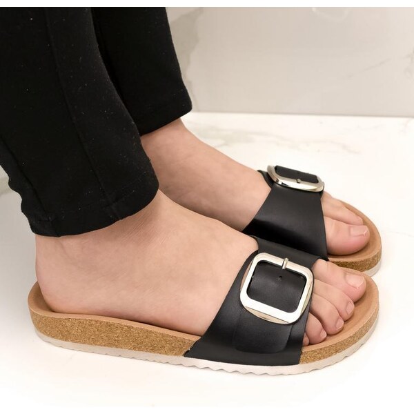 COMER Dámske čierne šľapky FORA 42809369