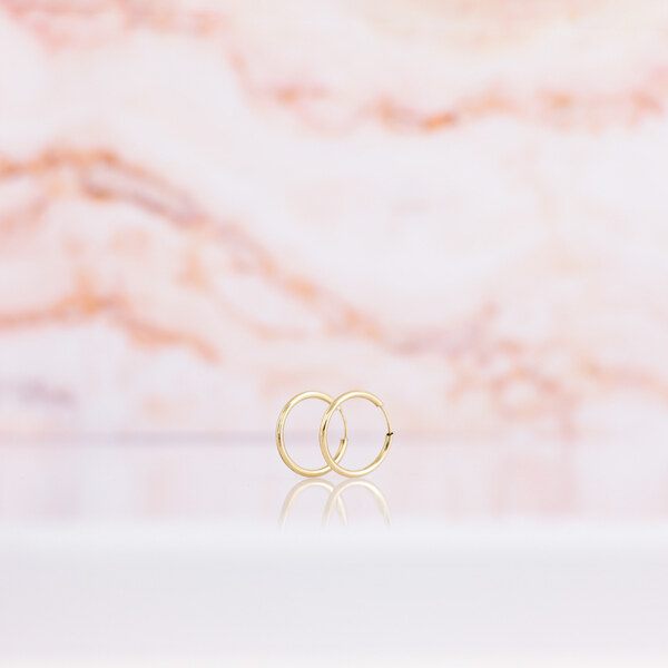 Lillian Vassago Zlaté zasúvacie náušnice kruhy s hladkým povrchom 1,8 37667451