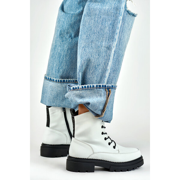 primohurt Dámské bílé kožené šněrovací boty 58356745