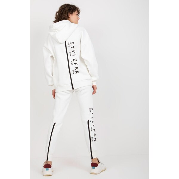 MladaModa Tepláková súprava so zipsami vzadu model 76102 farba ecru 46490969