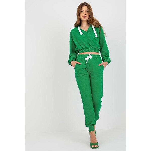 MladaModa Tepláková súprava s krátkou mikinou model 74706 zelená 46490981