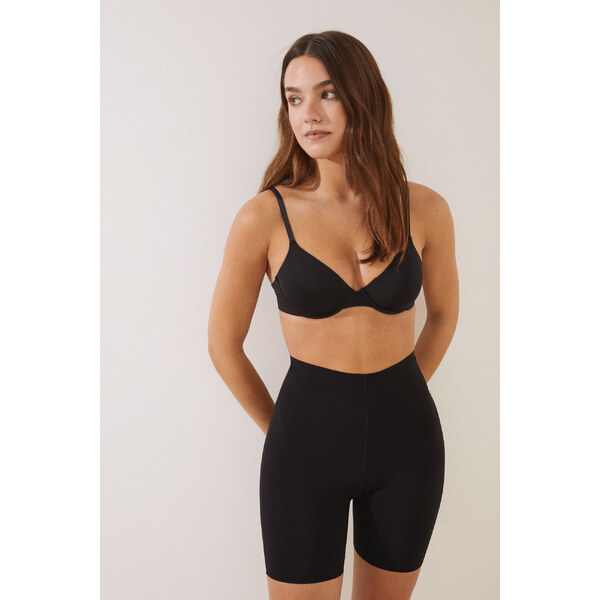 womensecret Čierne formujúce šortky 45858877