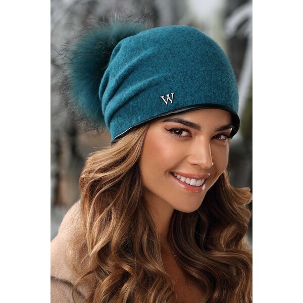 KRUMLOVANKA Azúrová vlnená čiapka s brmbolcom W-0598/733 60527652