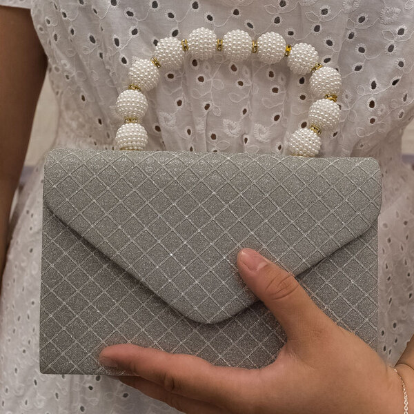 JOHN-C Dámska strieborná spoločenská kabelka BRENDA 46225145