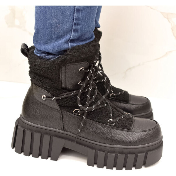 SS Dámske čierne krátke čižmy MIRELLIO 46966551