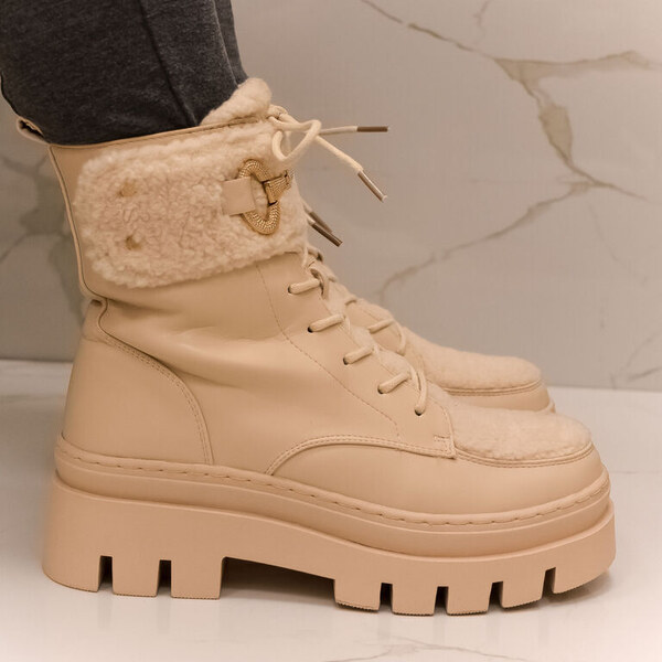 SS Dámske béžové krátke čižmy TEVOLIA 48010745