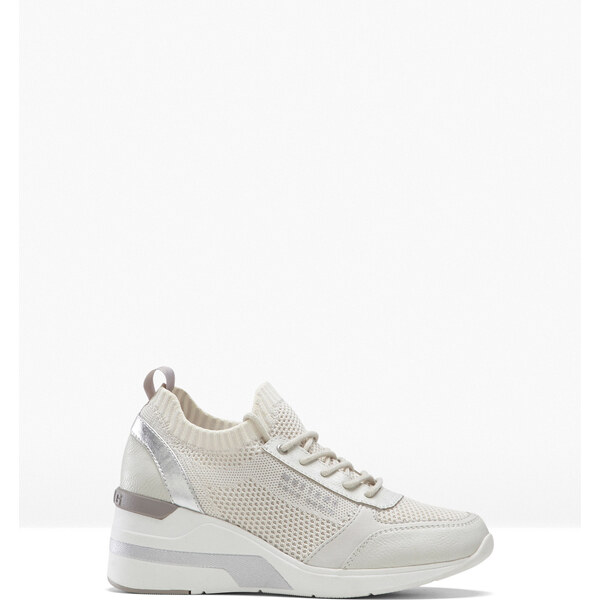 bonprix Klinové tenisky Mustang, farba béžová 44790655