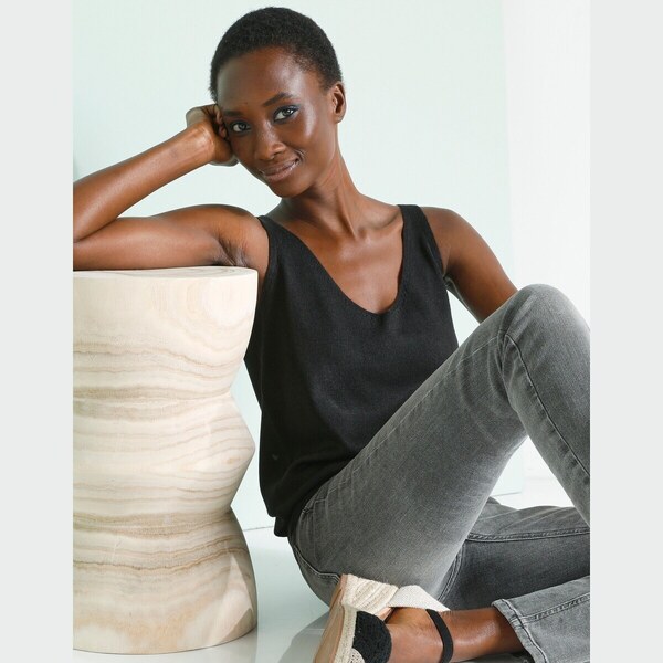 Úpletový top s výstrihom do V čierna 054 Blancheporte 48781804