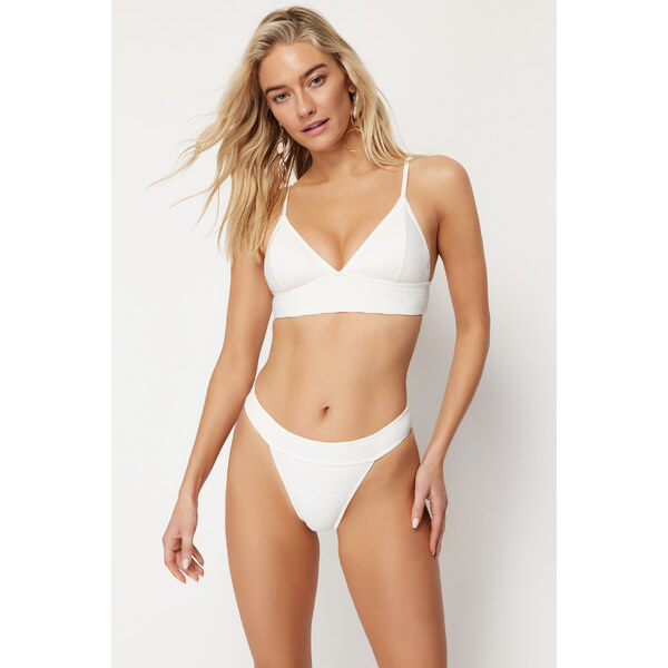 Trendyol Ecru High Leg Regular Core Bikini Bottom 64778265