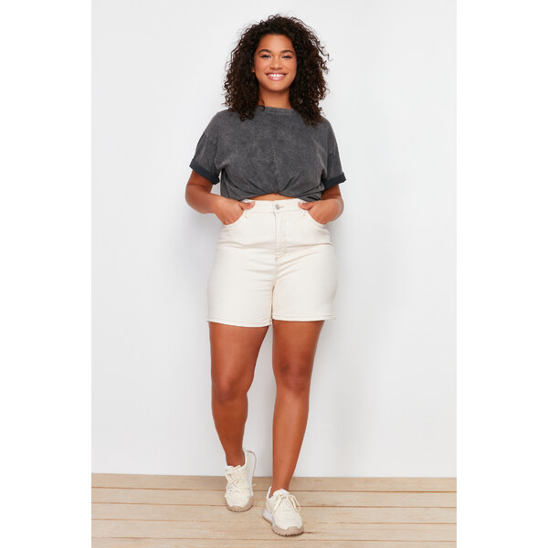 Trendyol Curve Ecru Mom Shorts & Bermuda 50675441