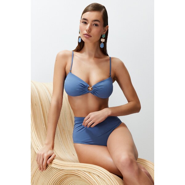 Trendyol Blue Strapless Premium Accessorized Mix&Match Bikini Top 64778656