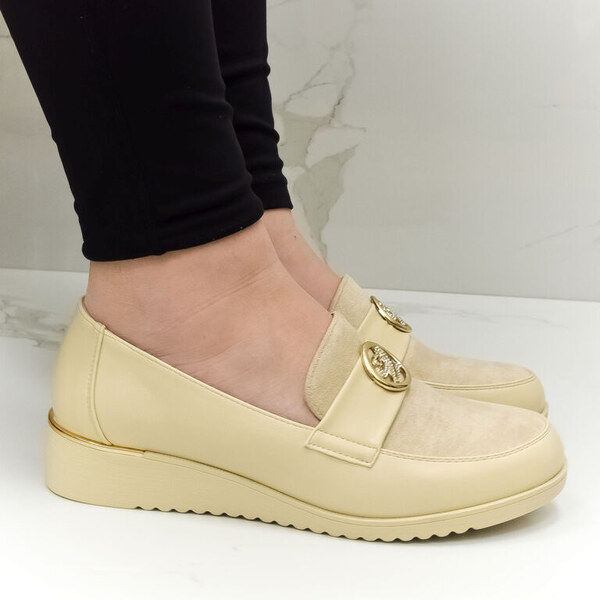 JOHN-C Dámske béžové mokasíny CLAUDIA 50251991