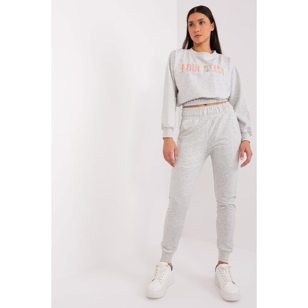 MladaModa Tepláková súprava s farebným nápisom na mikine model 80645 50304315