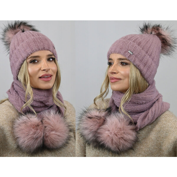 Fashionweek Exkluzívny alpakový zimný set čiapky a šál s brmbolcami 48751573
