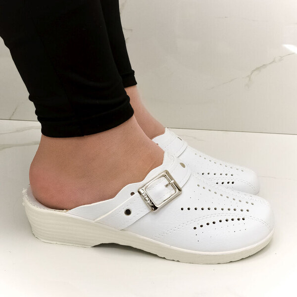 JOHN-C Dámske biele klinové šľapky ELIA 51169427